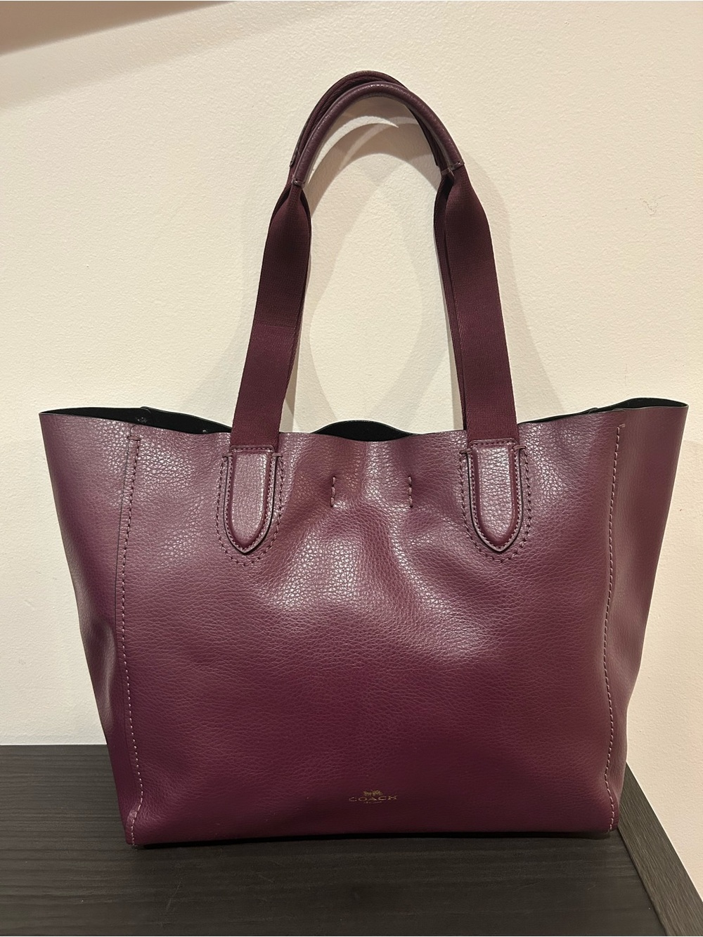 Coach Derby Tote Bag in burgundy leather (Style#58660)EUC